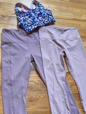 Bundle Exercise Leggings & Top